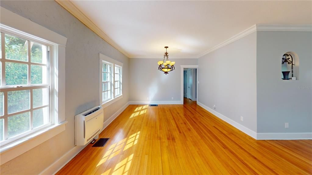 En Venta: $1,665,000 (4 camas, 3 baños, 2968 Pies cuadrados)