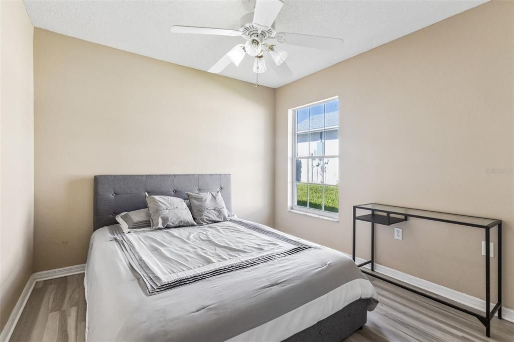 For Rent: $2,595 (3 beds, 2 baths, 1662 Square Feet)