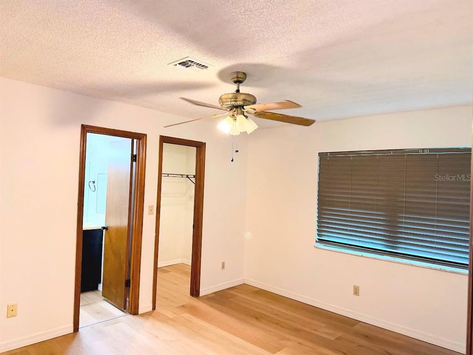 For Rent: $1,700 (3 beds, 2 baths, 1222 Square Feet)