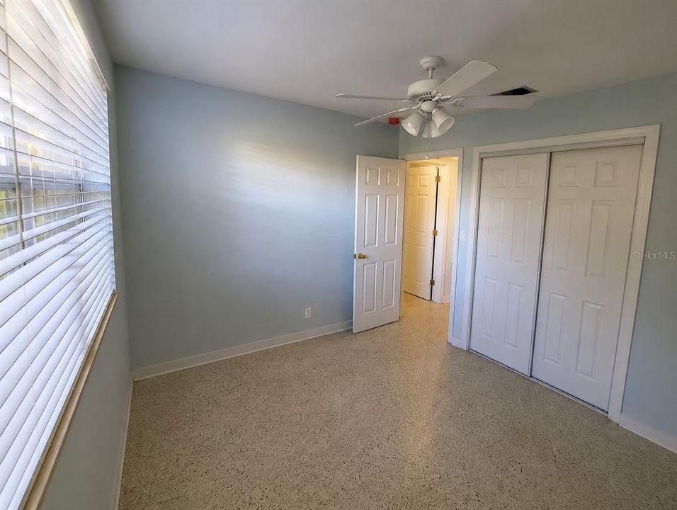 For Rent: $2,550 (4 beds, 2 baths, 2008 Square Feet)