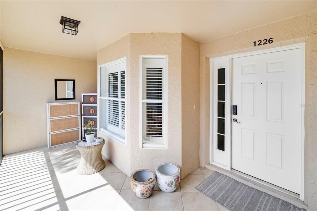 For Sale: $329,000 (2 beds, 2 baths, 1684 Square Feet)