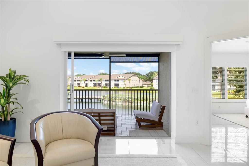 For Sale: $329,000 (2 beds, 2 baths, 1684 Square Feet)