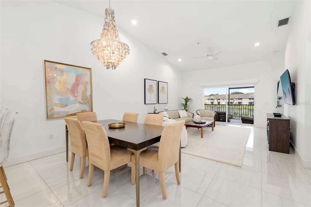For Sale: $329,000 (2 beds, 2 baths, 1684 Square Feet)