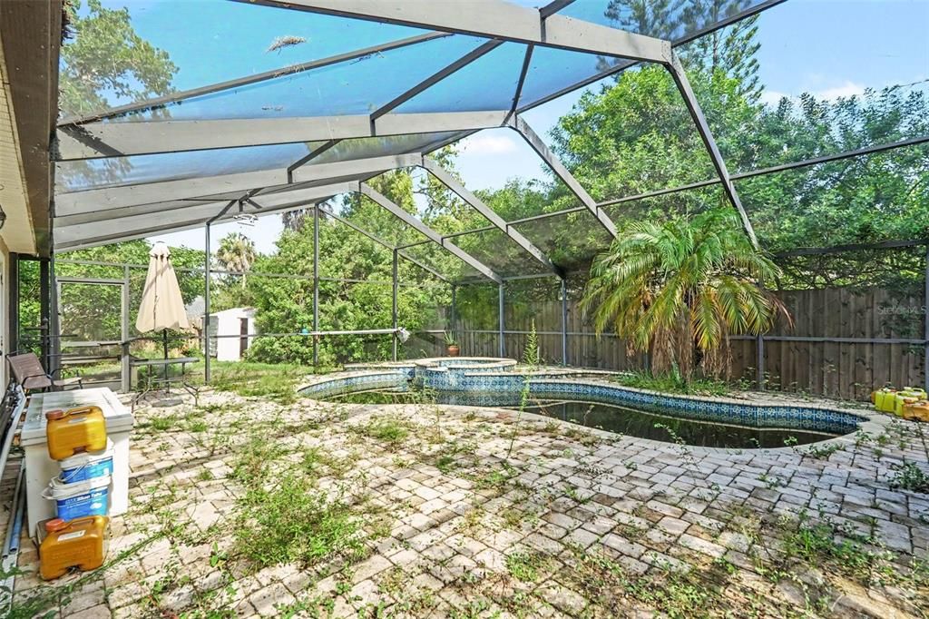На продажу: $370,000 (3 спален, 2 ванн, 1644 Квадратных фут)