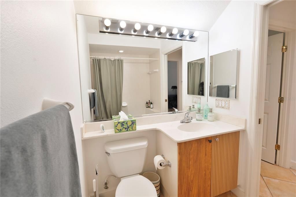 For Sale: $475,000 (3 beds, 2 baths, 1798 Square Feet)