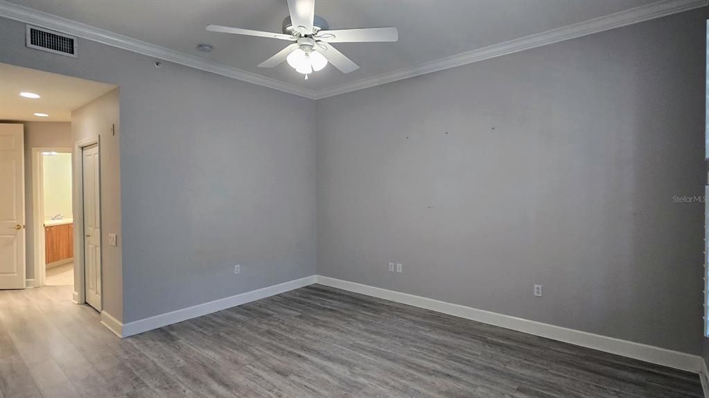 For Sale: $475,000 (3 beds, 2 baths, 1798 Square Feet)