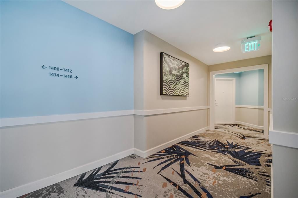 For Sale: $359,900 (2 beds, 2 baths, 1163 Square Feet)