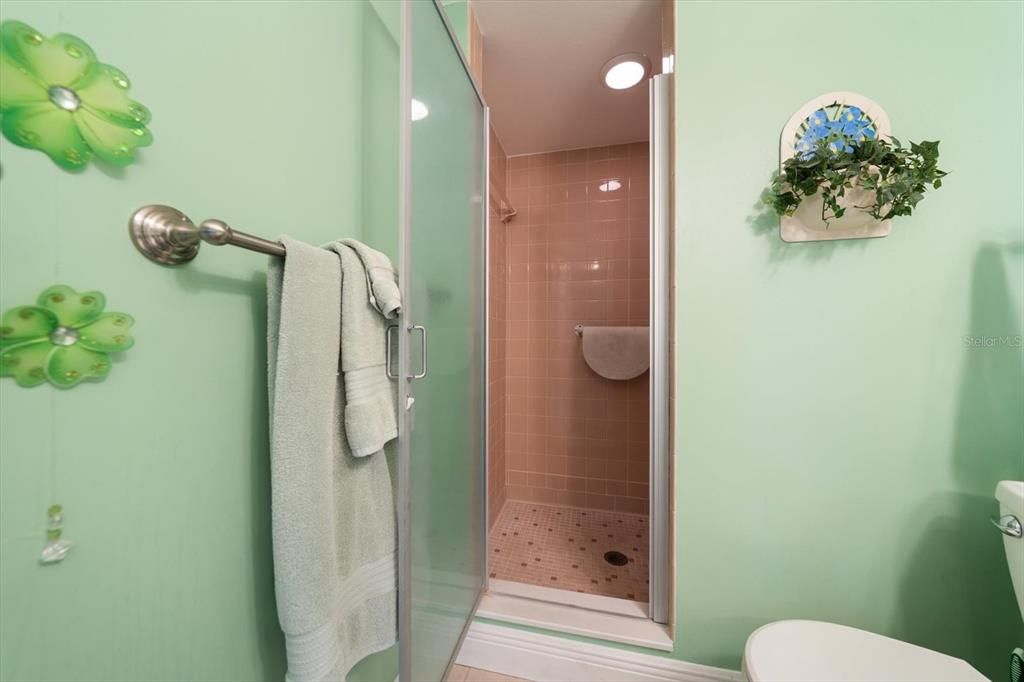 En Venta: $200,000 (2 camas, 2 baños, 1150 Pies cuadrados)