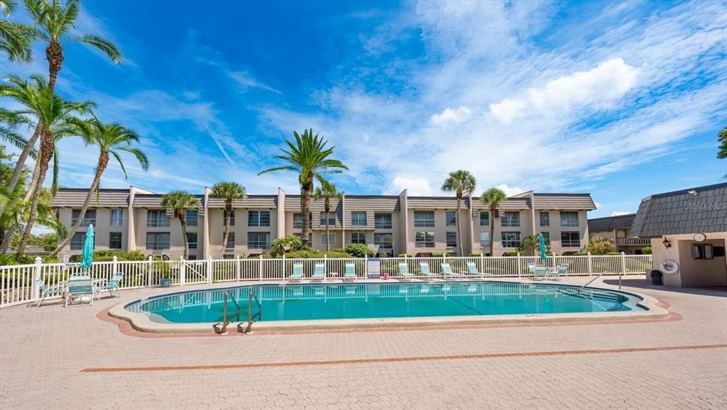 En Venta: $200,000 (2 camas, 2 baños, 1150 Pies cuadrados)