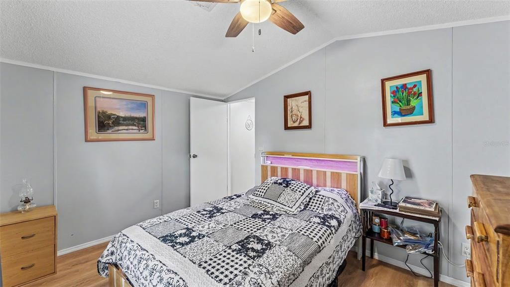 En Venta: $232,000 (2 camas, 2 baños, 1056 Pies cuadrados)