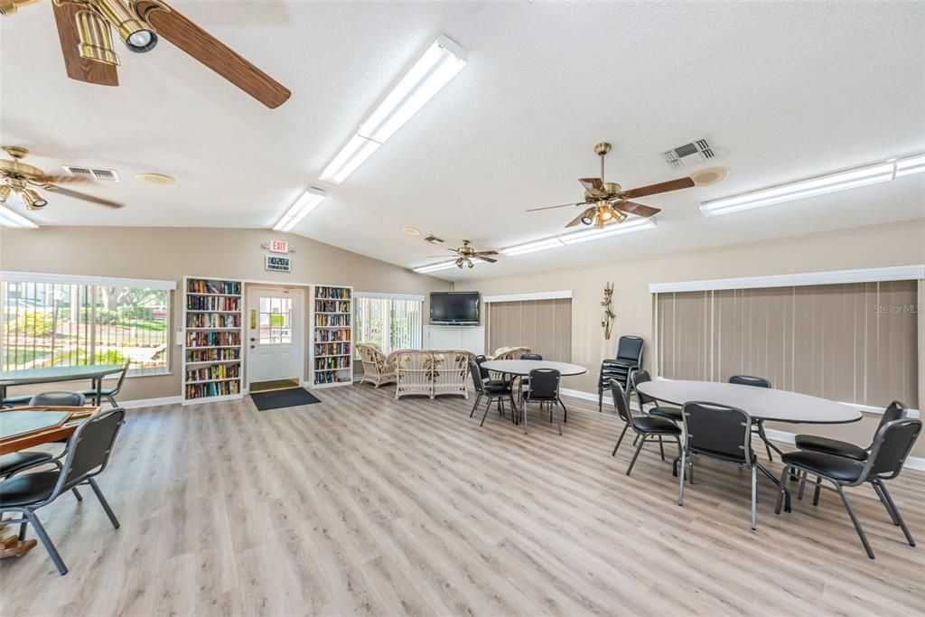 For Rent: $1,600 (2 beds, 2 baths, 1038 Square Feet)