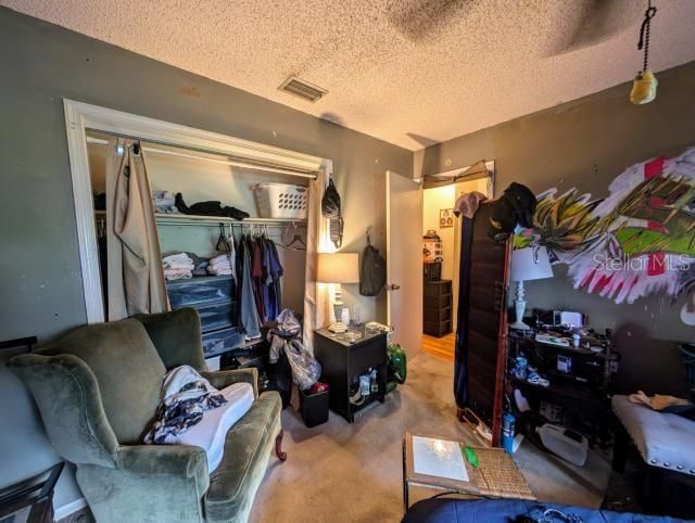 На продажу: $295,000 (3 спален, 2 ванн, 1558 Квадратных фут)