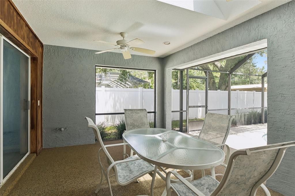 For Sale: $535,000 (3 beds, 2 baths, 2578 Square Feet)