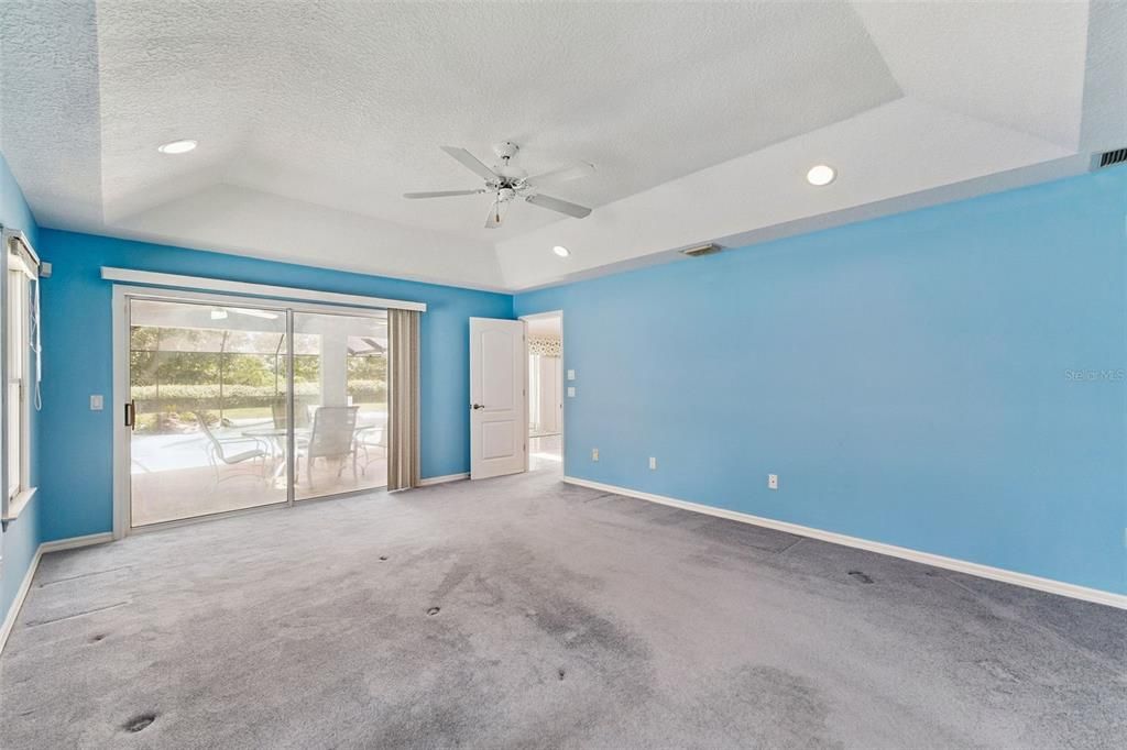 For Sale: $535,000 (3 beds, 2 baths, 2578 Square Feet)