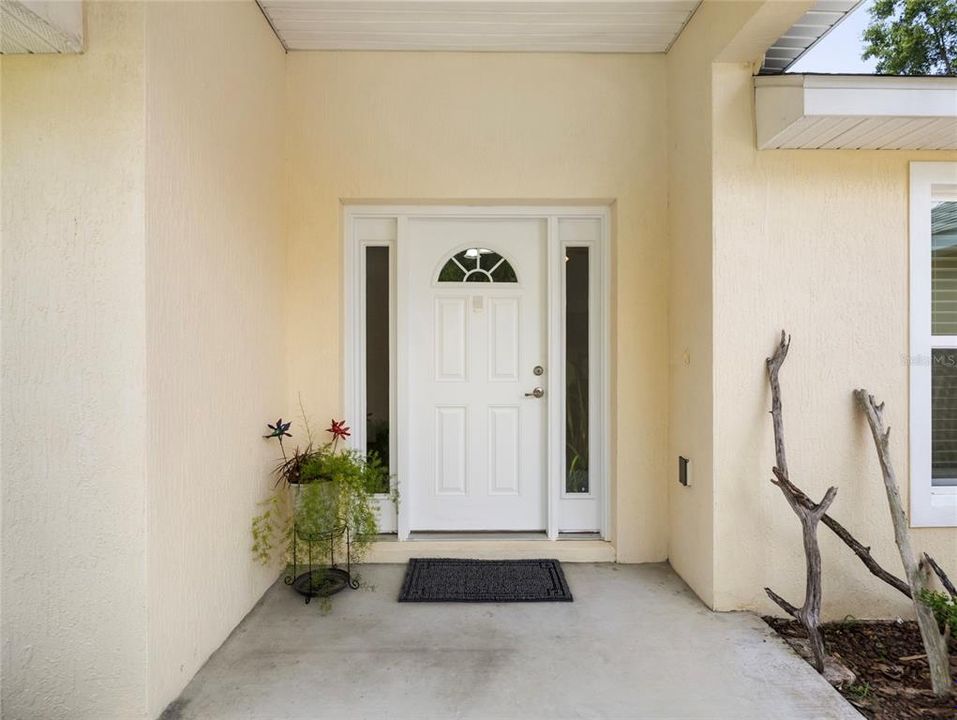 For Sale: $280,000 (3 beds, 2 baths, 1525 Square Feet)