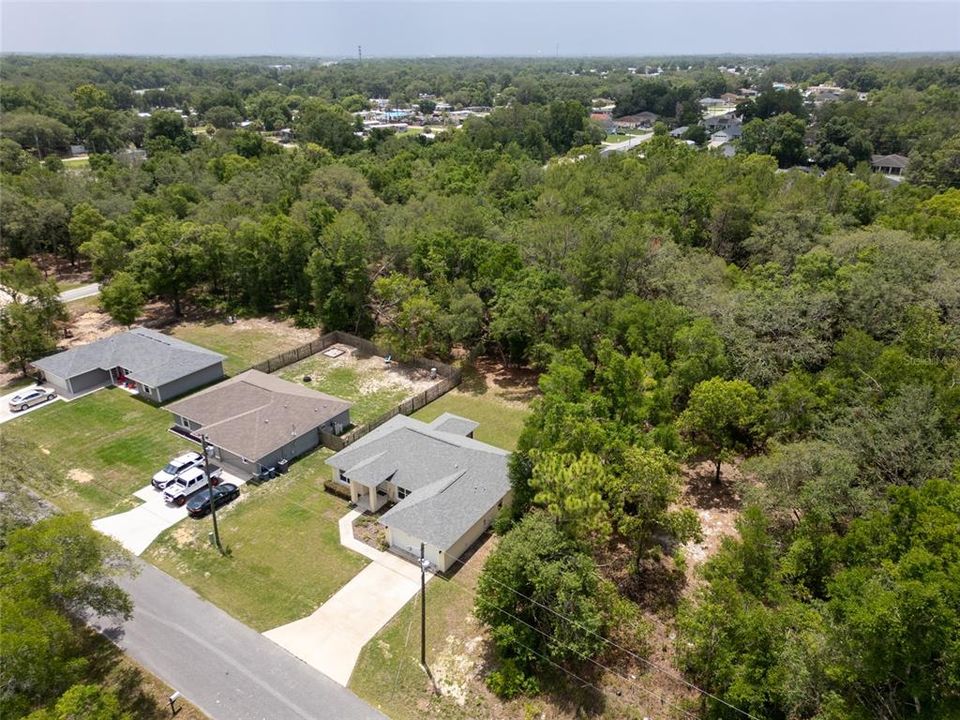 For Sale: $280,000 (3 beds, 2 baths, 1525 Square Feet)