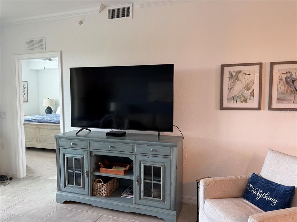 В аренду: $6,000 (2 спален, 2 ванн, 1121 Квадратных фут)