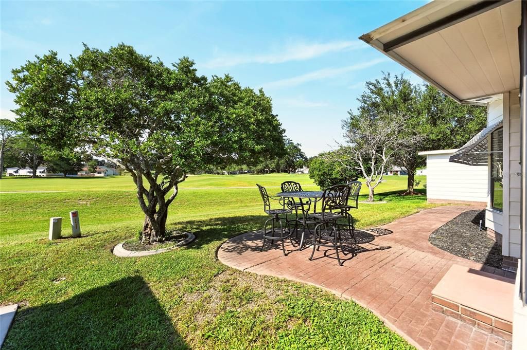 For Sale: $245,000 (2 beds, 2 baths, 1144 Square Feet)