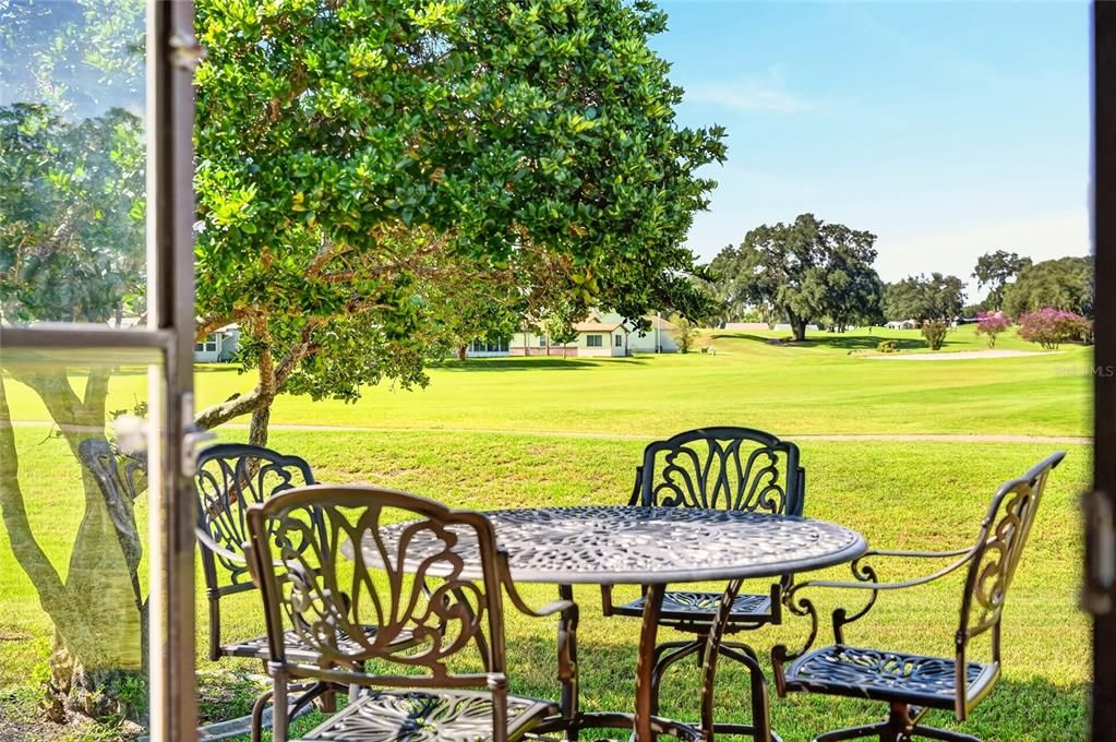 For Sale: $245,000 (2 beds, 2 baths, 1144 Square Feet)