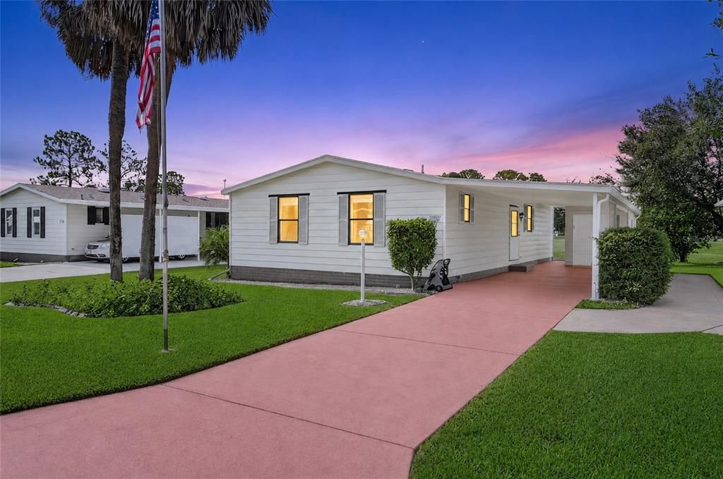 For Sale: $245,000 (2 beds, 2 baths, 1144 Square Feet)