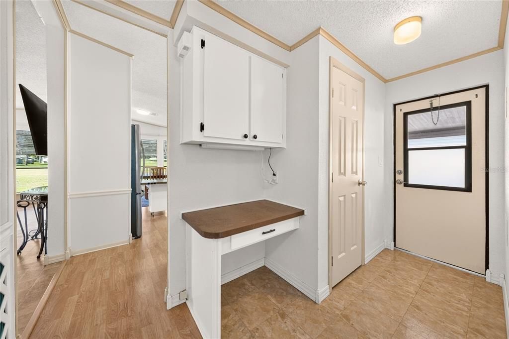 For Sale: $245,000 (2 beds, 2 baths, 1144 Square Feet)