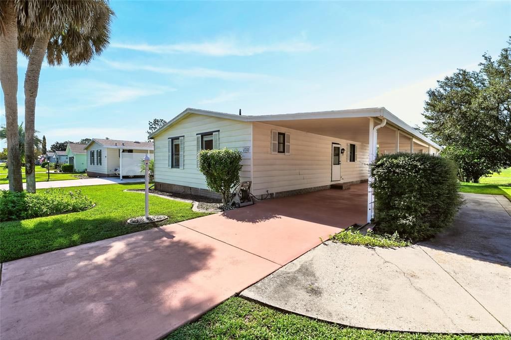For Sale: $245,000 (2 beds, 2 baths, 1144 Square Feet)