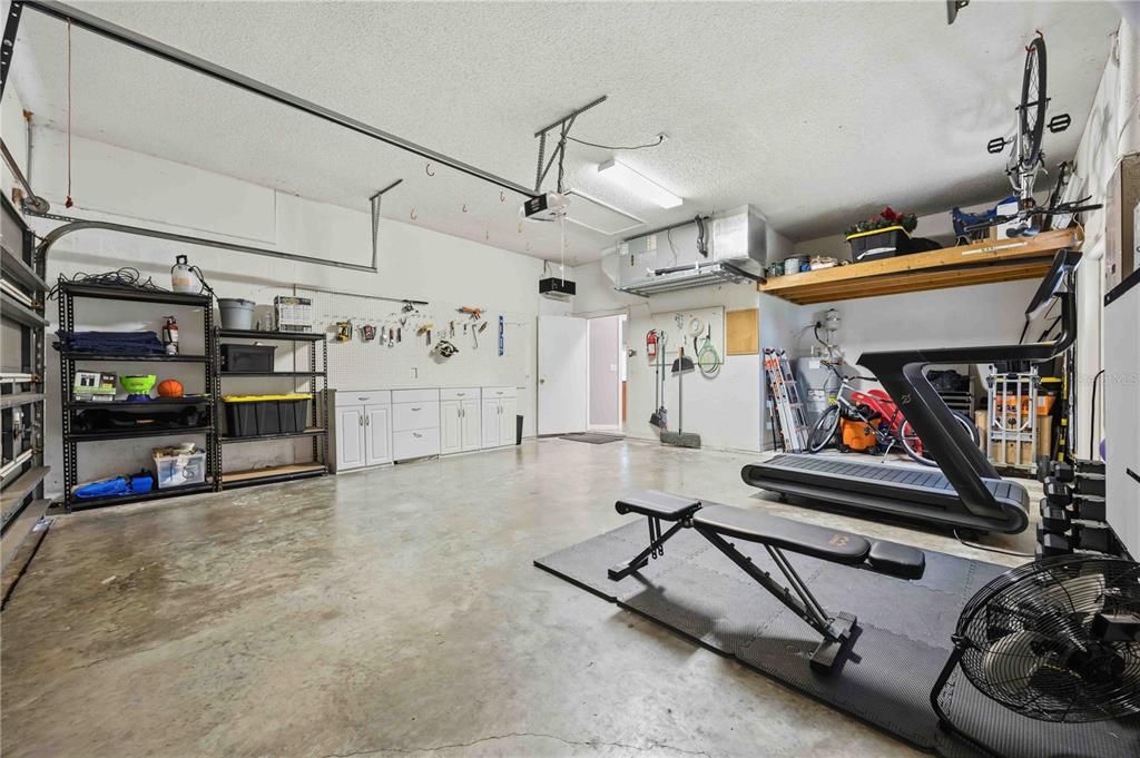 En Venta: $490,000 (4 camas, 2 baños, 2395 Pies cuadrados)