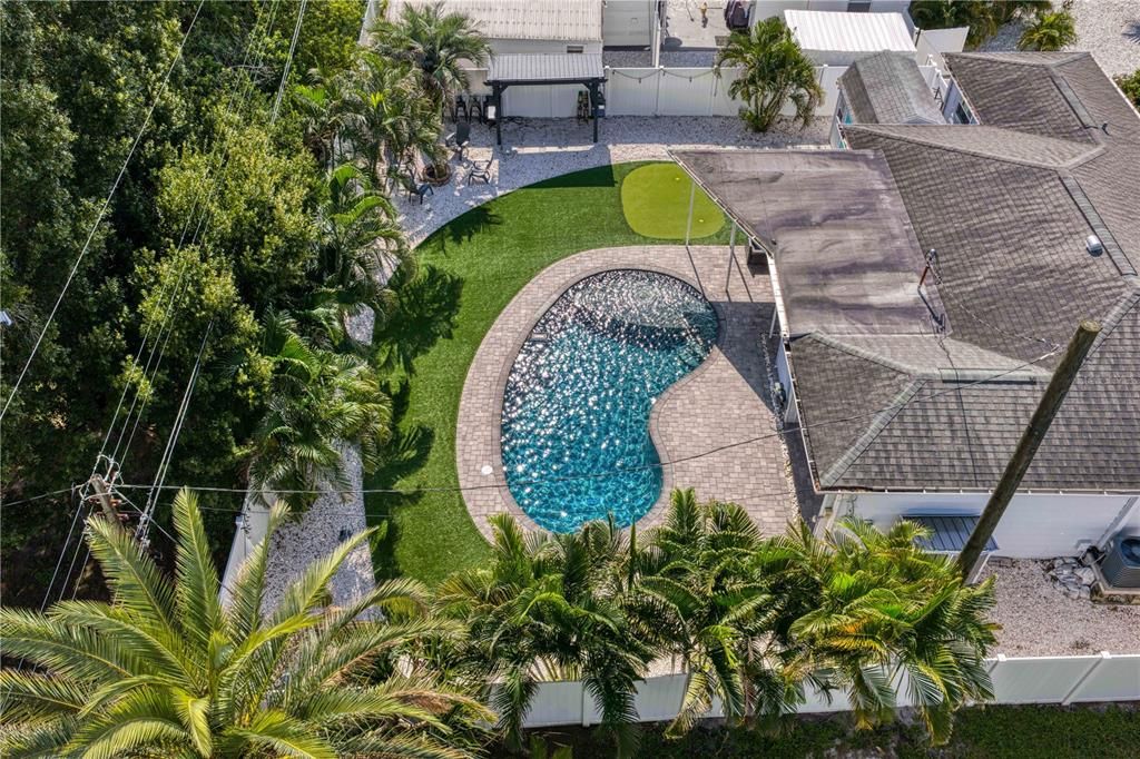 Activo con contrato: $445,000 (3 camas, 2 baños, 1228 Pies cuadrados)