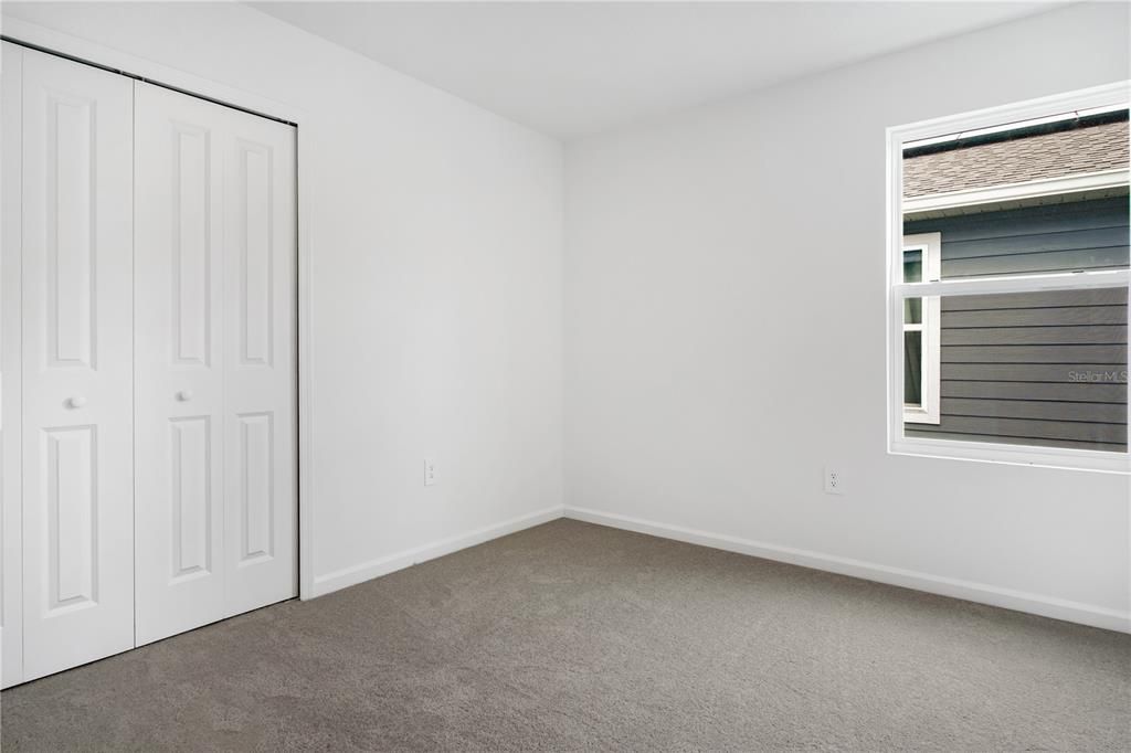 For Rent: $1,895 (4 beds, 2 baths, 1855 Square Feet)