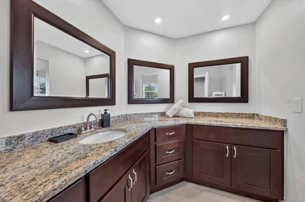 For Sale: $635,000 (3 beds, 2 baths, 1995 Square Feet)