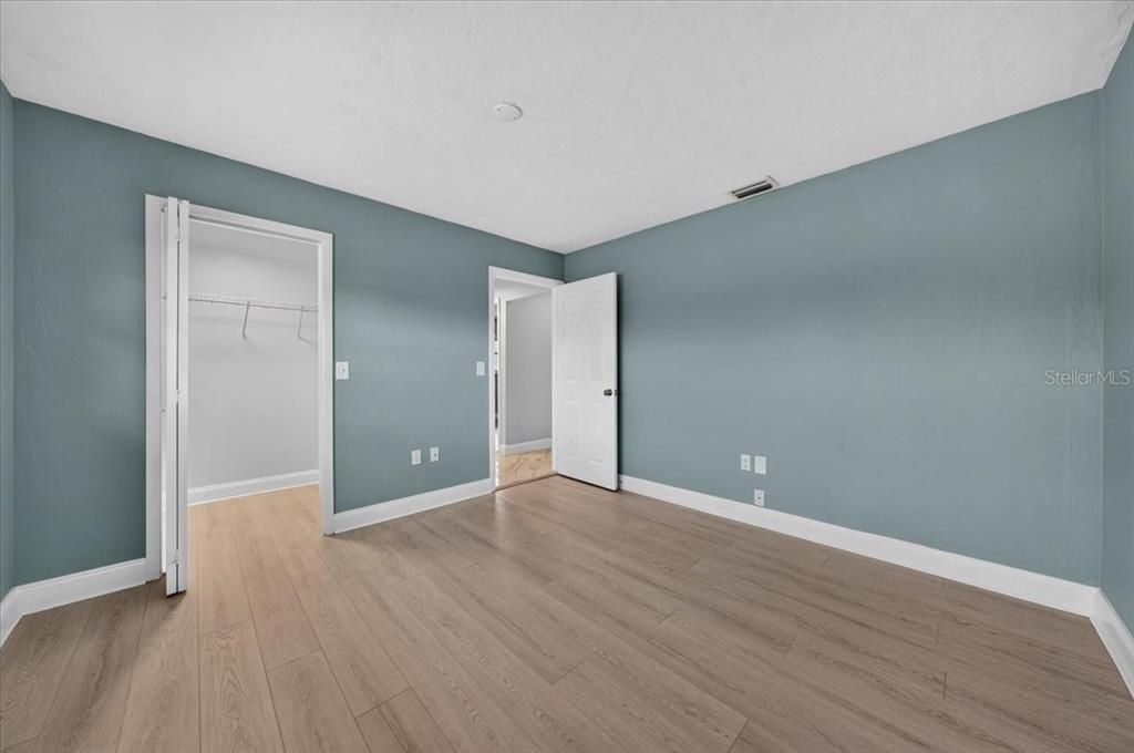 For Sale: $635,000 (3 beds, 2 baths, 1995 Square Feet)