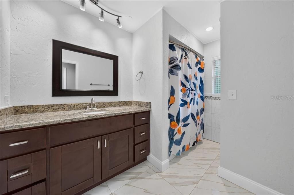For Sale: $635,000 (3 beds, 2 baths, 1995 Square Feet)