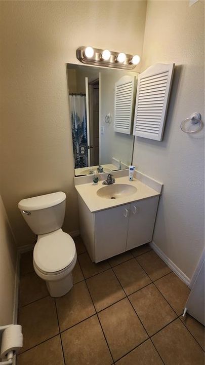 For Rent: $1,500 (2 beds, 1 baths, 780 Square Feet)