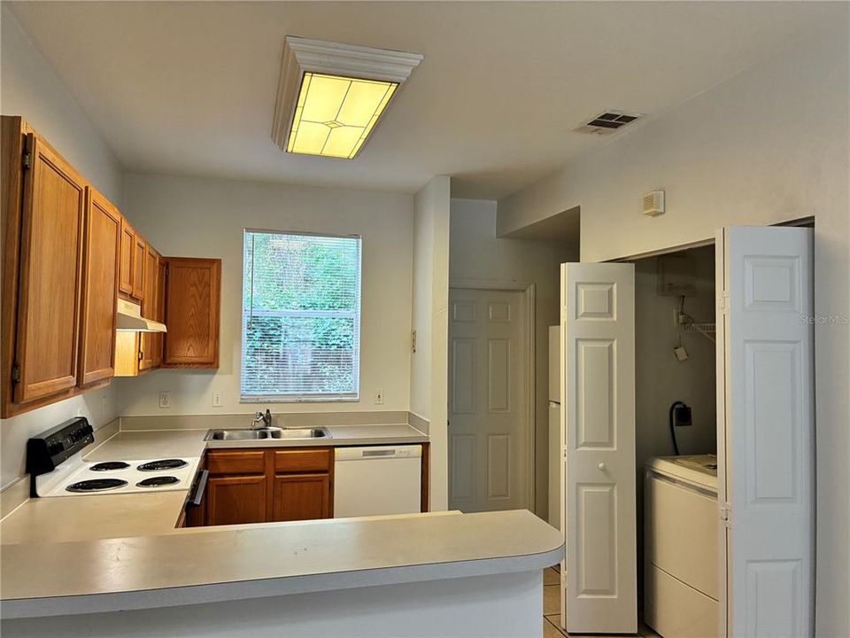 For Rent: $1,395 (2 beds, 2 baths, 1172 Square Feet)