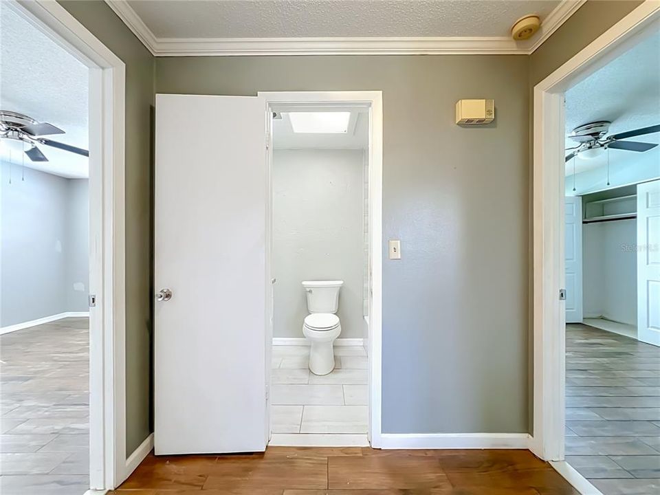 For Sale: $299,999 (3 beds, 2 baths, 1320 Square Feet)
