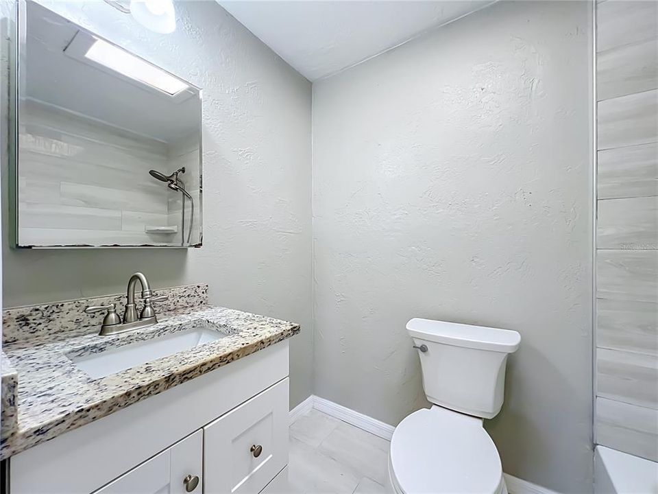 For Sale: $299,999 (3 beds, 2 baths, 1320 Square Feet)