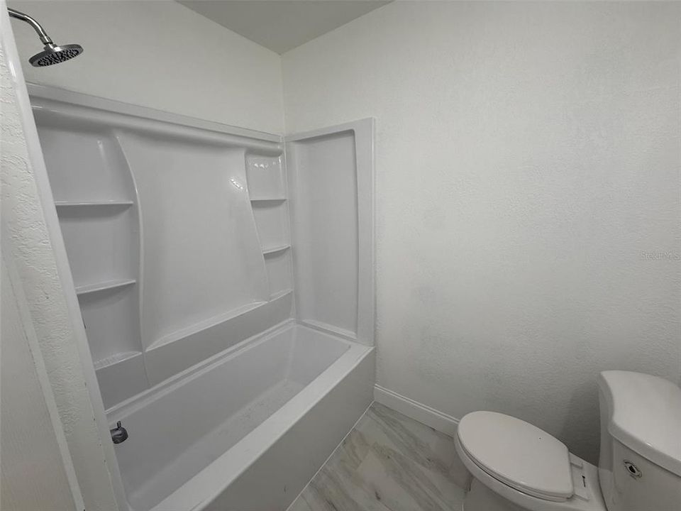 En Renta: $1,900 (3 camas, 2 baños, 1455 Pies cuadrados)
