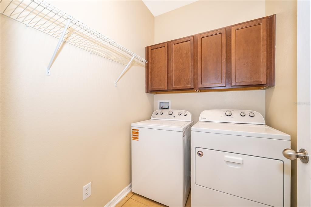 En Venta: $409,900 (4 camas, 2 baños, 1843 Pies cuadrados)