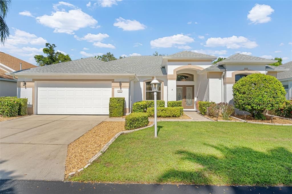 For Sale: $499,900 (4 beds, 2 baths, 2067 Square Feet)