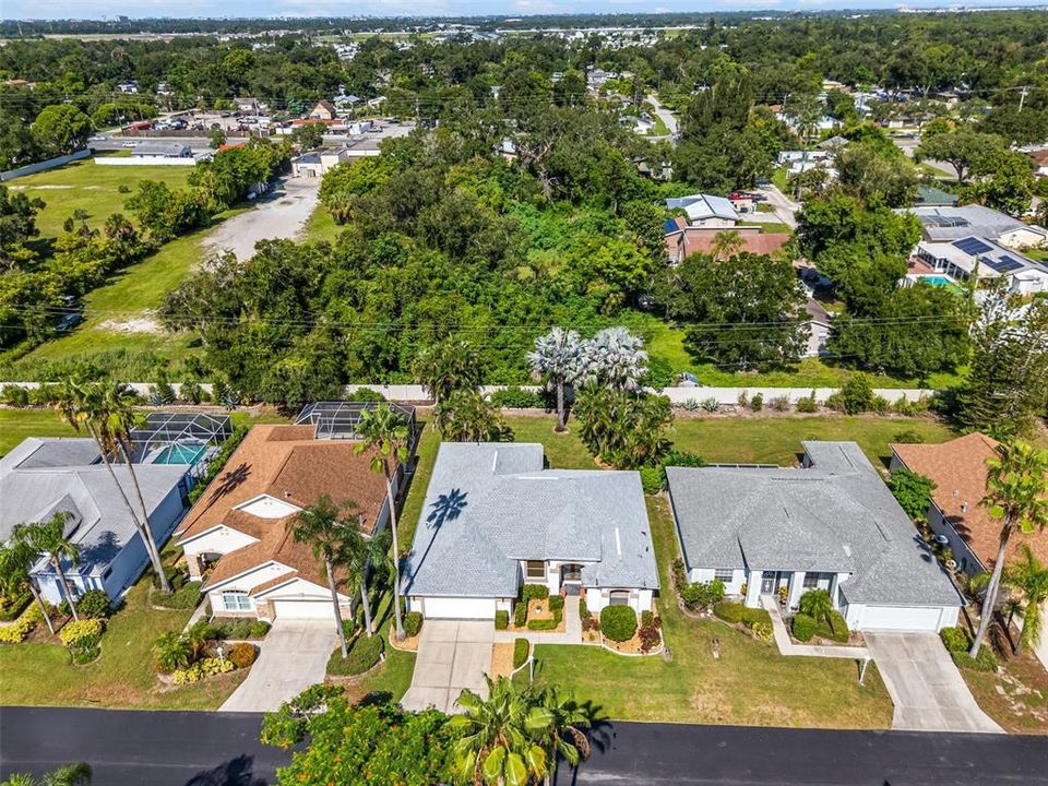 For Sale: $499,900 (4 beds, 2 baths, 2067 Square Feet)