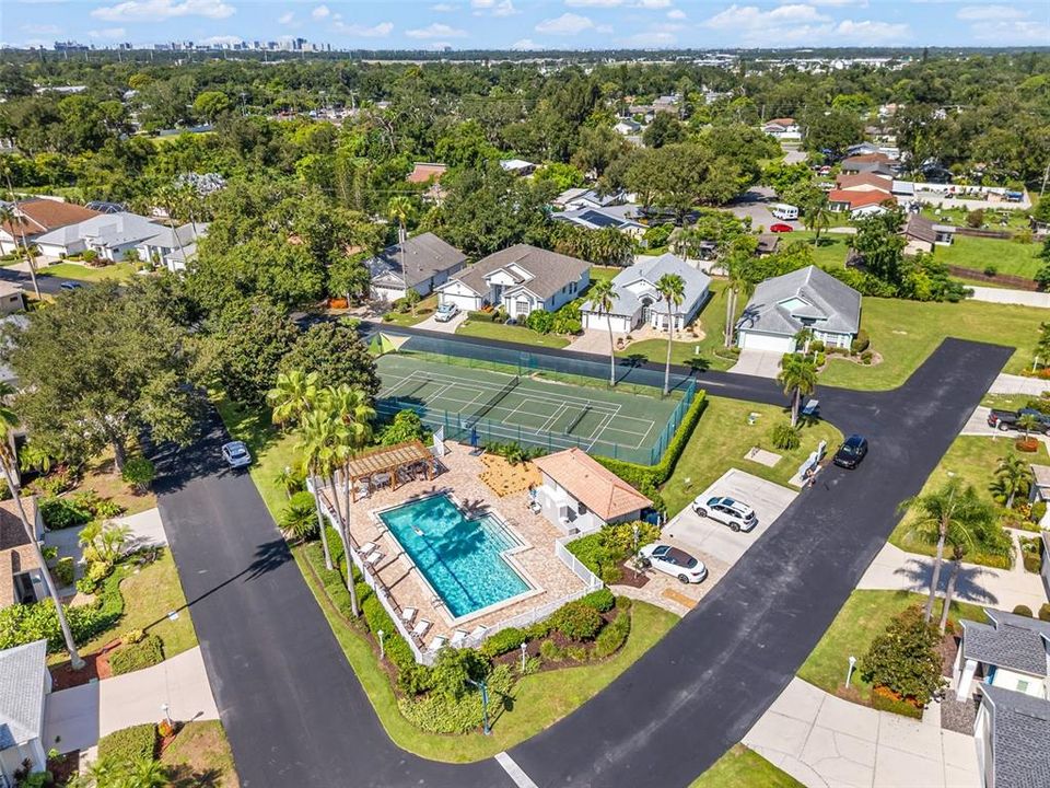 For Sale: $499,900 (4 beds, 2 baths, 2067 Square Feet)