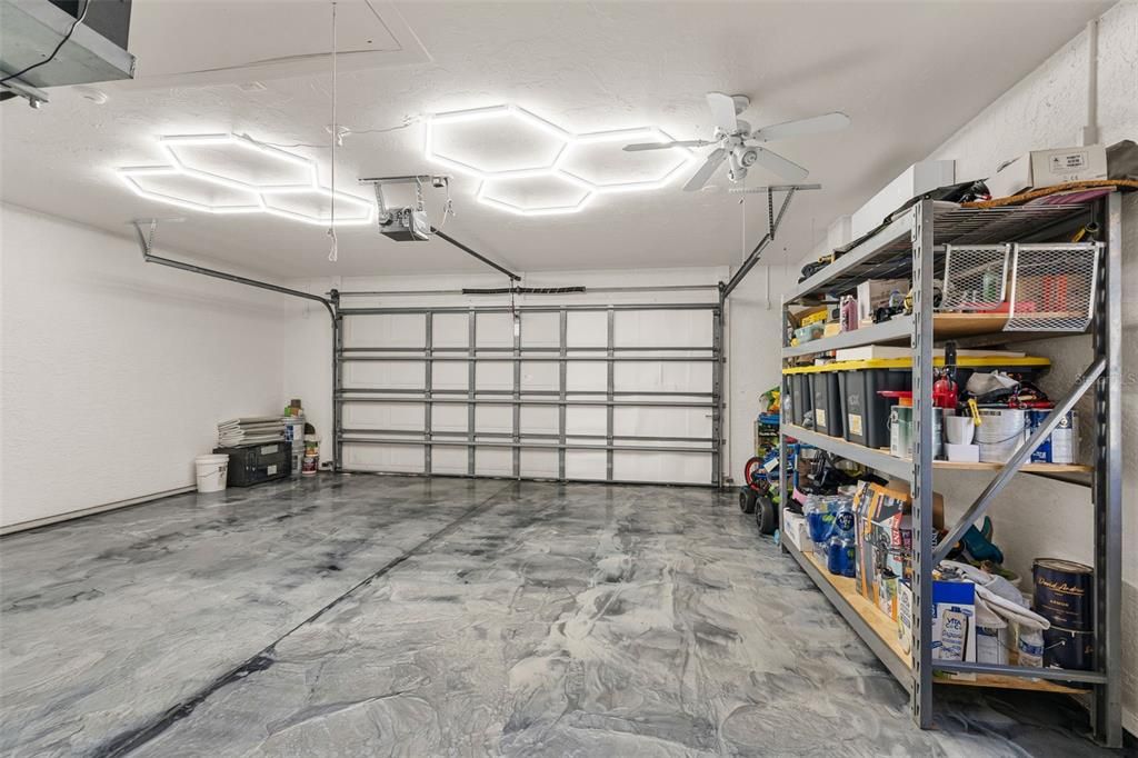 For Sale: $499,900 (4 beds, 2 baths, 2067 Square Feet)