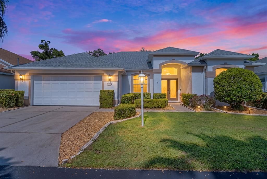 For Sale: $499,900 (4 beds, 2 baths, 2067 Square Feet)