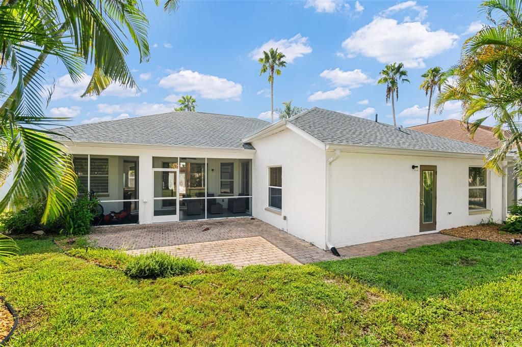 For Sale: $499,900 (4 beds, 2 baths, 2067 Square Feet)
