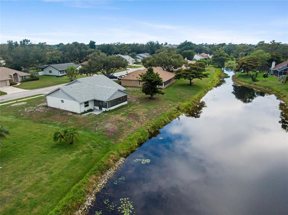 For Sale: $349,999 (3 beds, 2 baths, 1491 Square Feet)