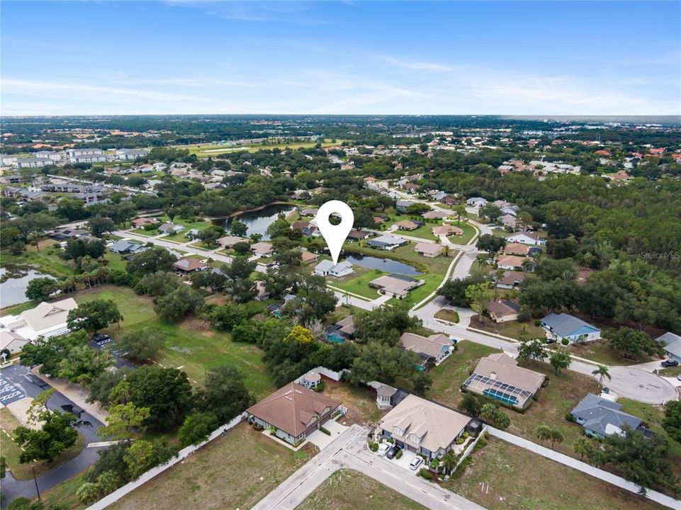 For Sale: $349,999 (3 beds, 2 baths, 1491 Square Feet)