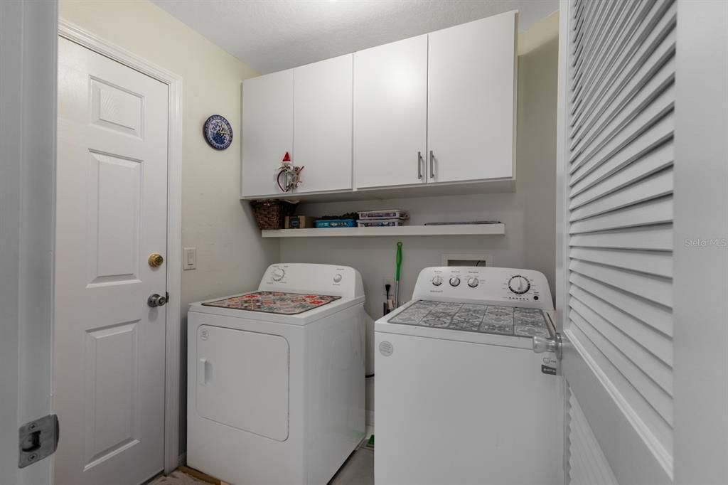 En Venta: $299,999 (3 camas, 2 baños, 1765 Pies cuadrados)