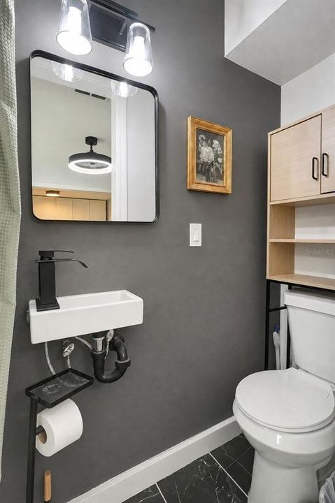 For Sale: $499,900 (3 beds, 2 baths, 1139 Square Feet)