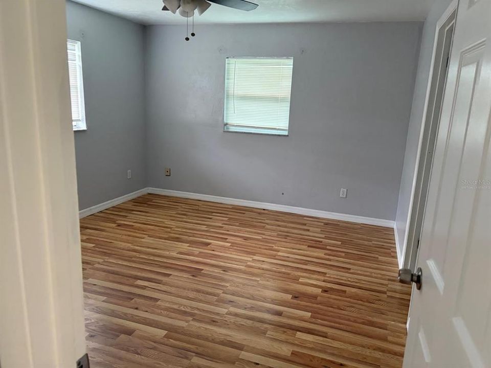 For Sale: $225,000 (3 beds, 2 baths, 1149 Square Feet)