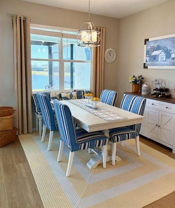 En Venta: $597,999 (3 camas, 2 baños, 2280 Pies cuadrados)